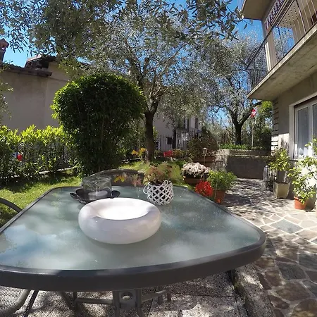 Bed & Breakfast L'angolino *